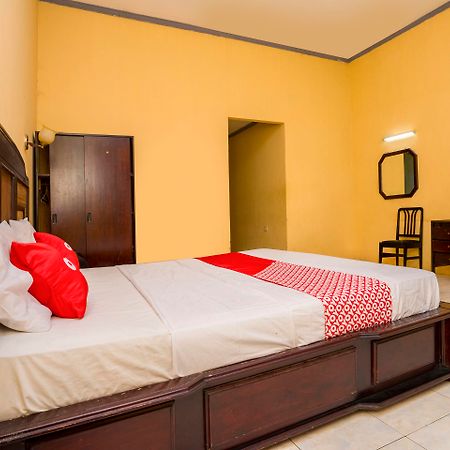 Oyo 1989 Hotel Pelangi Harapan Samarinda Εξωτερικό φωτογραφία